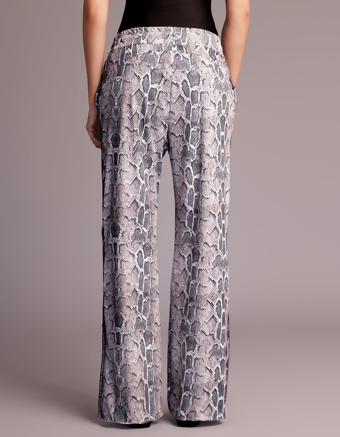 ALBA PANTS [Snow Python]
