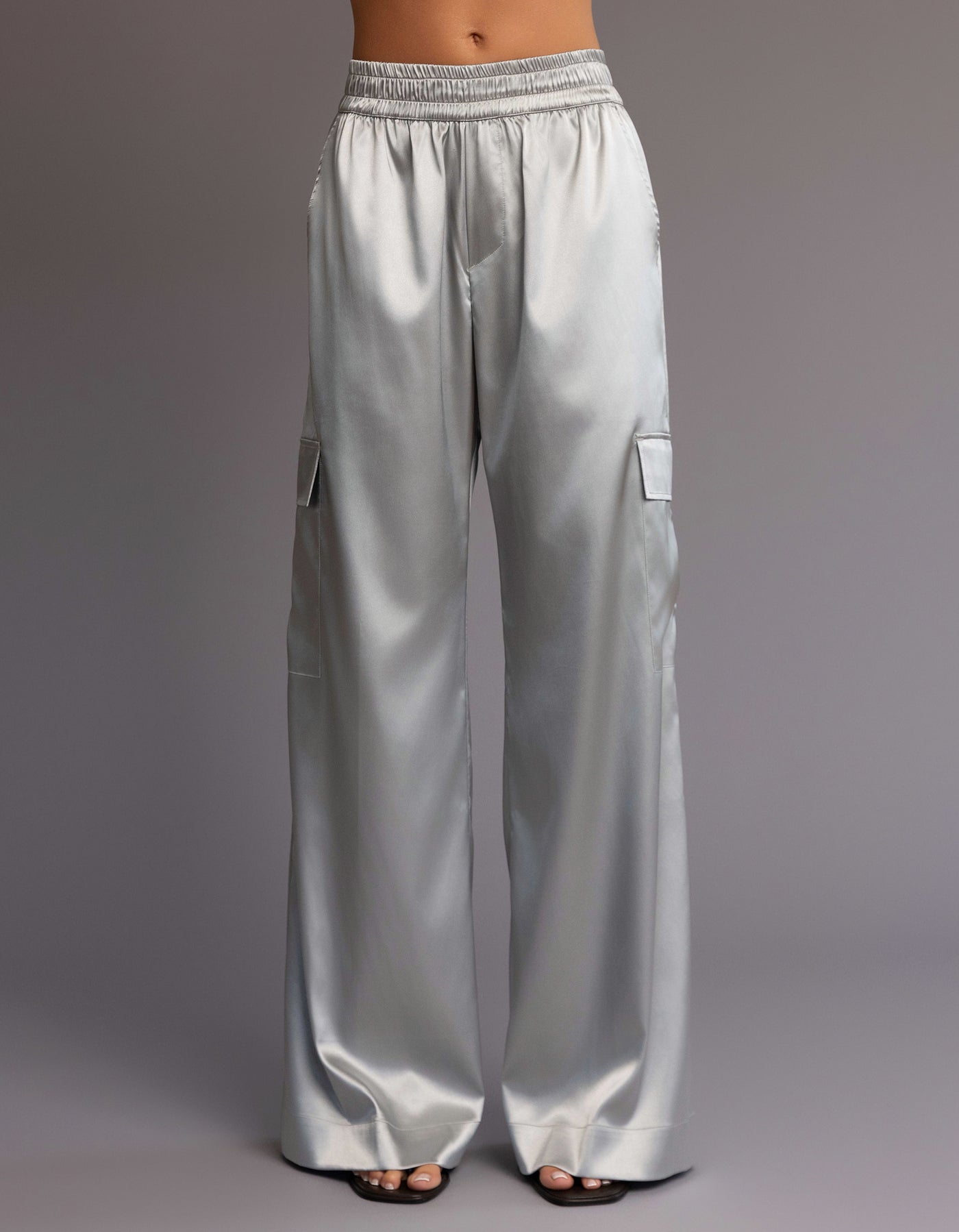 SATIN CARGO PANTS [SILVER ]